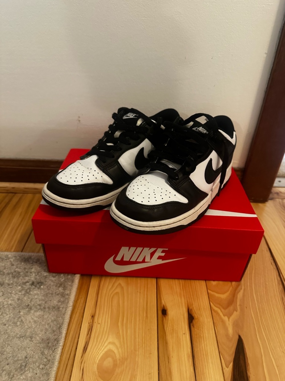 Nike Kids Black and White Low-Top Sneakers